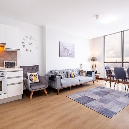 Charming Flat With City View In Atasehir Istanbul Exteriör bild